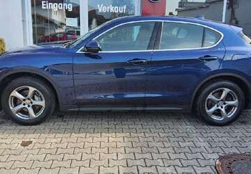 Alfa Romeo Stelvio 118.700 km 20.490 &euro; FREILASSING 83395