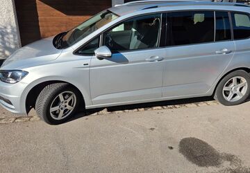 VW Touran 96.000 km 20.000 &euro; Traunreut 83301