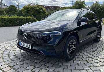 Mercedes-Benz EQA 250 8.000 km 56.900 &euro; Traunstein 83278