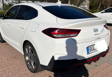 Hyundai i30 88.000 km 15.850 &euro; Freilassing 83395