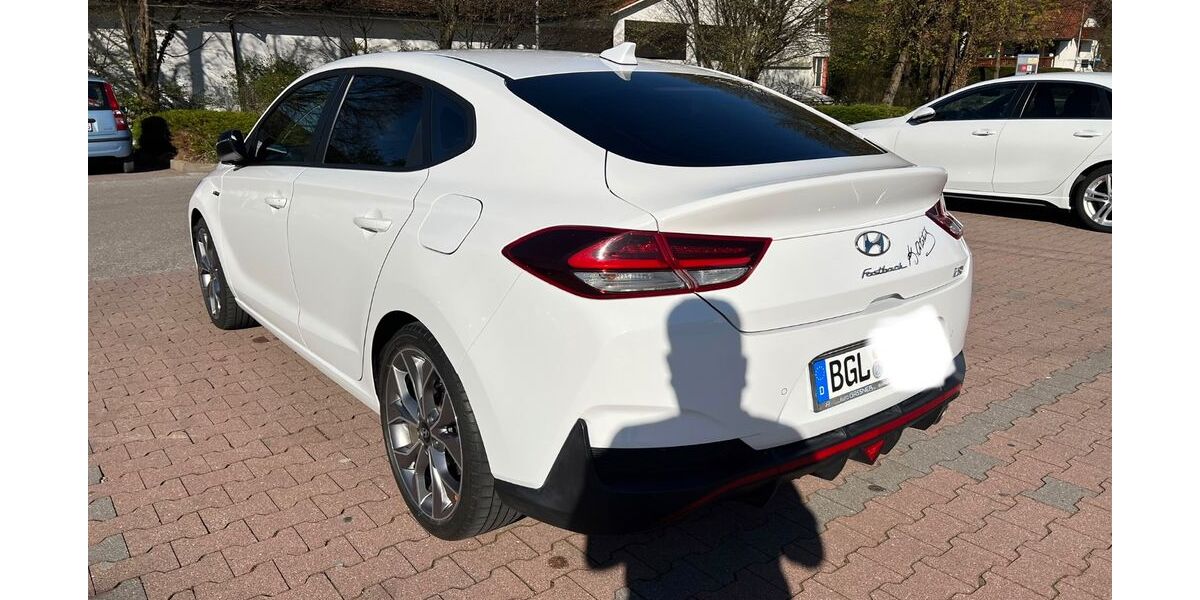 Hyundai i30 88.000 km 15.850 &euro; Freilassing 83395