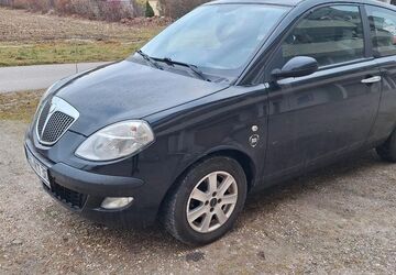Lancia Ypsilon 158.700 km 2.380 &euro; Freilassing 83395