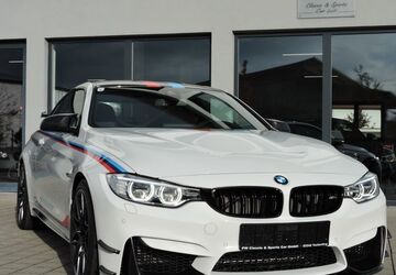 BMW M4 11.960 km 132.900 &euro; Tacherting 83342