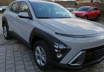 Hyundai KONA 2.734 km 26.299 &euro; Traunstein 83278