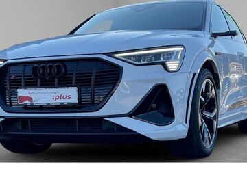 Audi e-tron 22.030 km 59.870 &euro; Traunstein 83278
