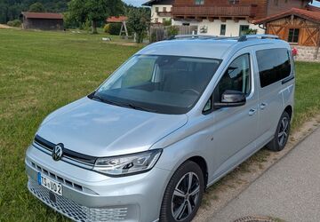 VW Caddy 18.245 km 33.900 &euro; Traunstein 83278