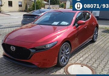 Mazda 3 1.895 km 28.499 &euro; Traunstein 83278
