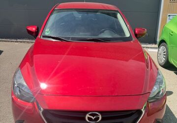 Mazda 2 186.000 km 5.000 &euro; Traunstein 83278