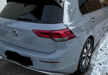 VW Golf 36.500 km 21.900 &euro; Siegsdorf 83313