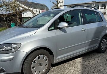 VW Golf Plus 129.000 km 6.500 &euro; Garching/Alz 84518