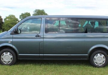 VW T5 Caravelle 270.000 km 9.900 &euro; Trostberg 83308