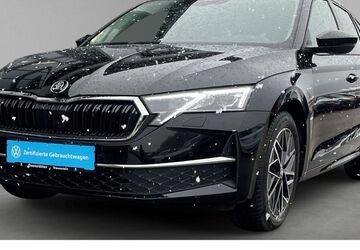 Skoda Octavia 12.702 km 32.210 &euro; Traunstein 83278