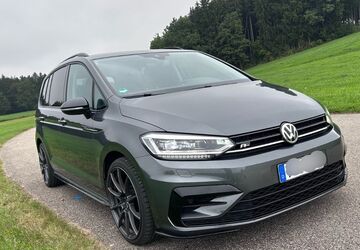 VW Touran 77.000 km 24.990 &euro; Surberg 83362