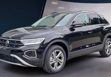 VW T-Roc 1.426 km 28.990 &euro; Trostberg 83308