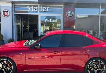 Alfa Romeo Giulia 16.100 km 43.490 &euro; FREILASSING 83395