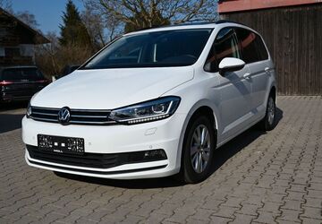 VW Touran 69.900 km 28.500 &euro; Petting /Waging am See 83367