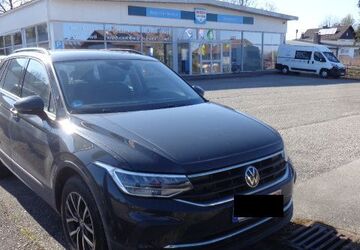 VW Tiguan 173.100 km 19.000 &euro; Laufen 83410