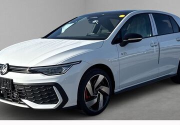 VW Golf 9.500 km 38.880 &euro; Traunstein 83278