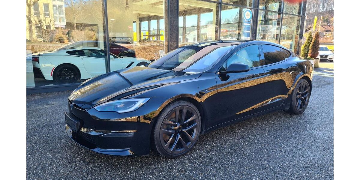 Tesla Model S 71.284 km 69.990 &euro; Trostberg 83308