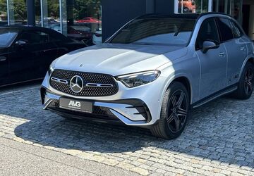 Mercedes-Benz GLC 300 8.000 km 88.363 &euro; Traunstein 83278