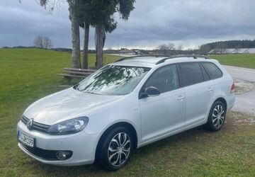 VW Golf 208.500 km 4.250 &euro; Bad Endorf 83093