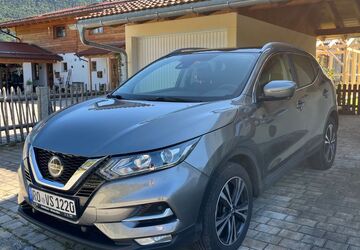 Nissan Qashqai 44.600 km 17.800 &euro; Aschau im Chiemgau 83229