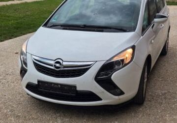 Opel Zafira Tourer 180.500 km 3.750 &euro; Palling 83349