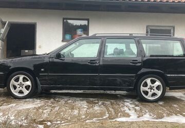 Volvo V70 335.000 km 1.999 &euro; laufen 83410