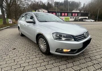 VW Passat Variant 227.000 km 6.100 &euro; Traunstein 83278