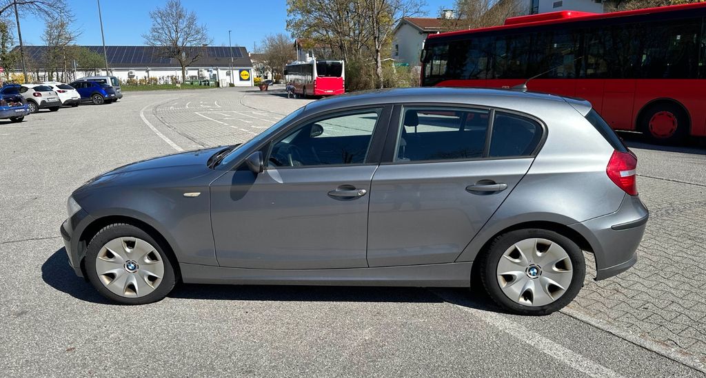 BMW 118 207.500 km 2.490 &euro; Prien 83209