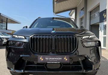 BMW X7 7.445 km 107.099 &euro; Saaldorf-Surheim 83416