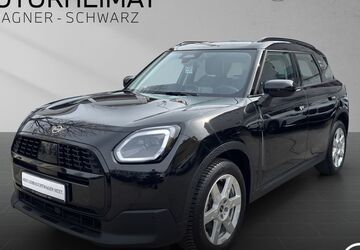 Mini Countryman C (Cooper) 18.400 km 33.950 &euro; Altenmarkt a.d. Alz 83352