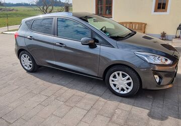 Ford Fiesta 61.100 km 10.500 &euro; Taching 83373