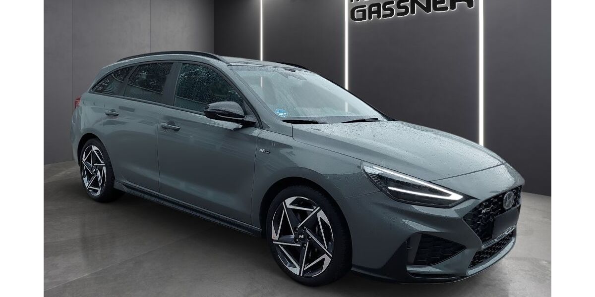 Hyundai i30 7.500 km 26.490 &euro; Ainring 83404