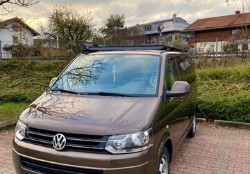VW T5 Multivan 175.000 km 21.500 &euro; Übersee 83236