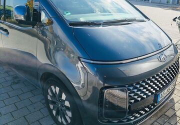 Hyundai STARIA 72.000 km 38.000 &euro; Tyrlaching 84558