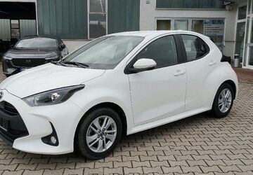 Mazda 2 Hybrid 12.103 km 19.190 &euro; Traunstein 83278