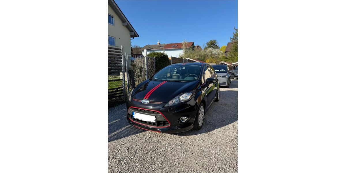 Ford Fiesta 112.000 km 5.999 &euro; Trostberg 83308