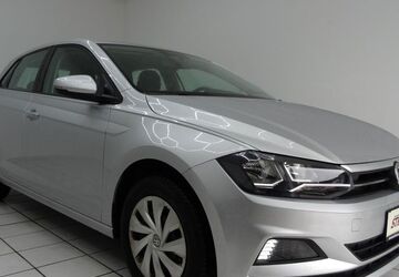 VW Polo 79.249 km 12.490 &euro; Traunstein 83278