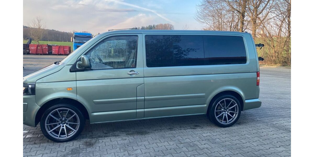 VW T5 Multivan 344.720 km 28.000 &euro; Schnaitsee 83530