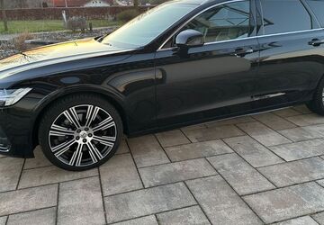 Volvo V90 59.000 km 29.300 &euro; Übersee 83236