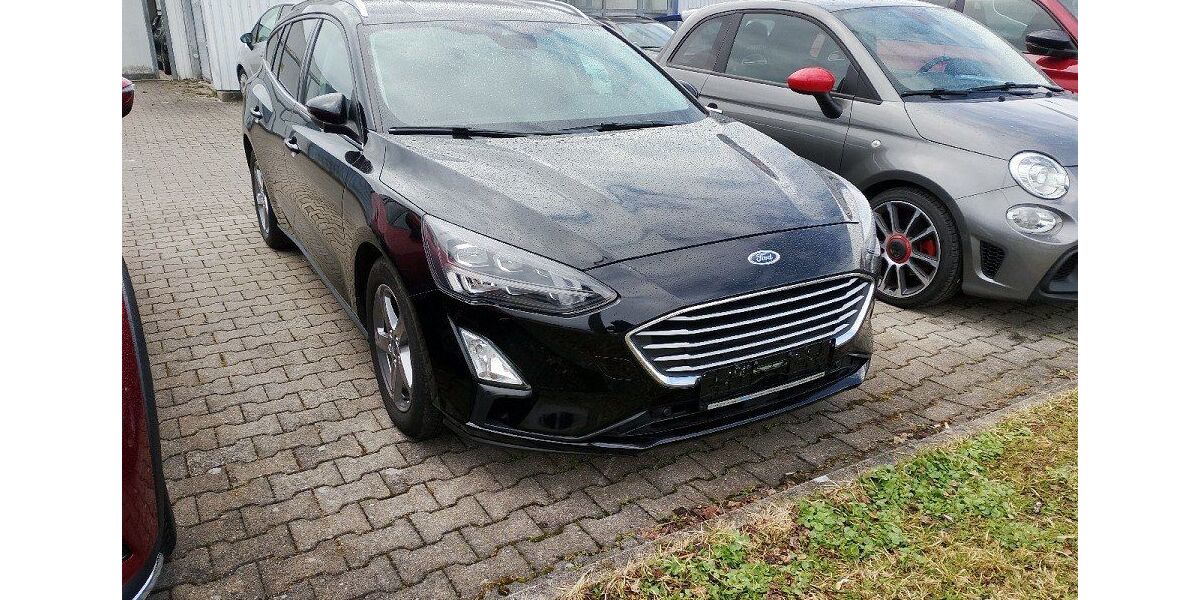 Ford Focus 144.568 km 11.690 &euro; Traunstein 83278