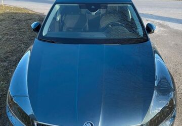 Skoda Superb 71.000 km 22.990 &euro; Grabenstätt 83355