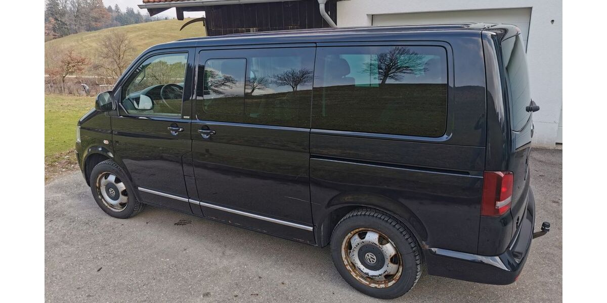 VW T5 Multivan 239.300 km 14.900 &euro; Traunstein 83278