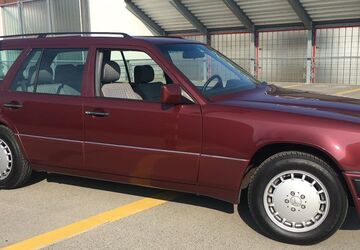 Mercedes-Benz E 230 248.000 km 12.900 &euro; Freilassing 83395