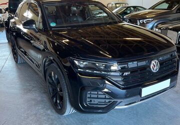 VW Touareg 327.651 km 31.990 &euro; Tittmoning 84529