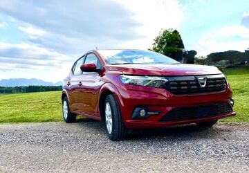 Dacia Sandero 94.000 km 9.400 &euro; Engelsberg 84549