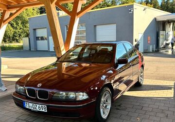 BMW 520 180.000 km 2.899 &euro; Traunreut 83301