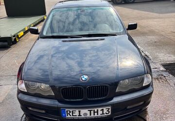 BMW 330 338.959 km 2.500 &euro; Bad Reichenhall 83435