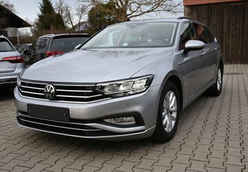 VW Passat Variant 41.000 km 25.500 &euro; Petting /Waging am See 83367